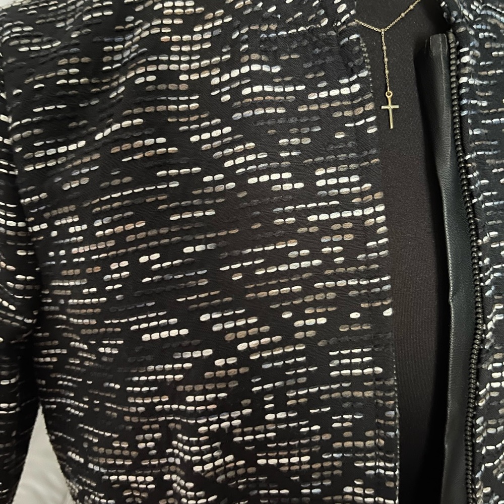 H&M Jacket - Picture 2 of 6